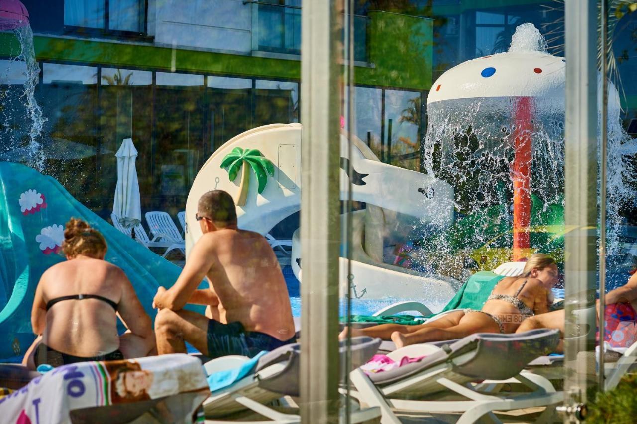 Coral Aparthotel Pool & Spa Mamaia Nord Năvodari Εξωτερικό φωτογραφία