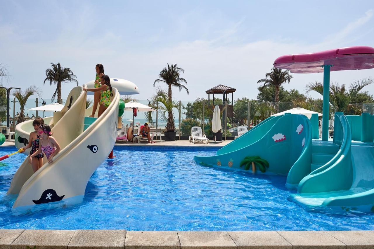 Coral Aparthotel Pool & Spa Mamaia Nord Năvodari Εξωτερικό φωτογραφία